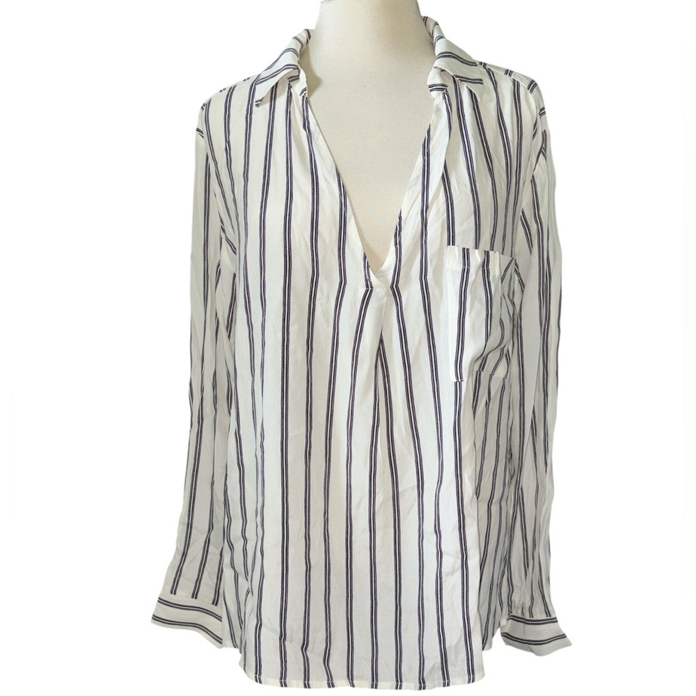 Lush blouse long sleeves deep V-neckline collared stripes pocket size large NWT